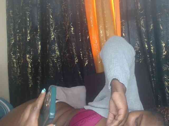 Sexxy-pretty24 Sexxy-pretty24