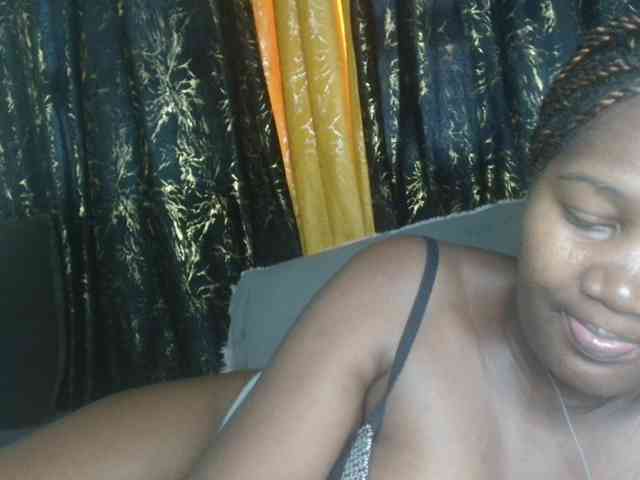 Sexxy-pretty24 webcam