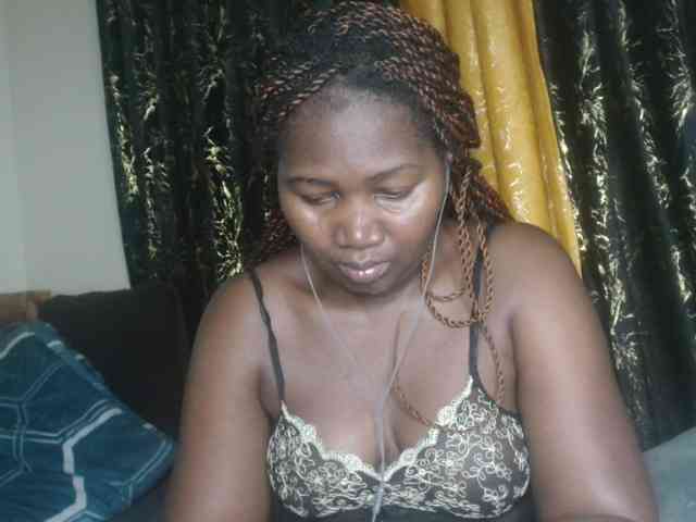 Sexxy-pretty24 webcam