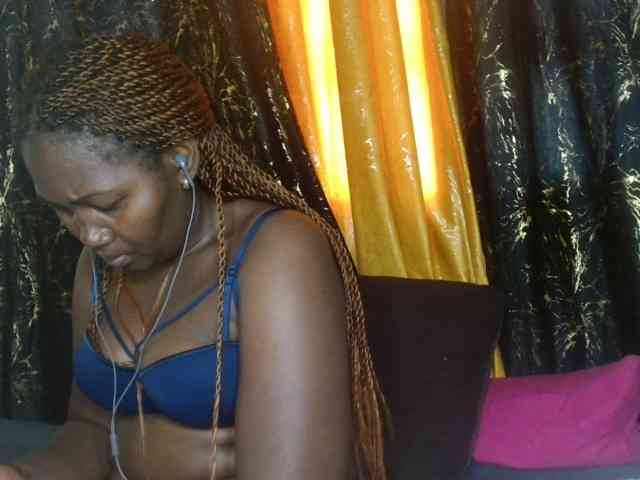 Sexxy-pretty24