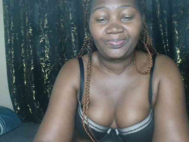 Sexxy-pretty24 webcam