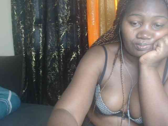 Sexxy-pretty24 webcam