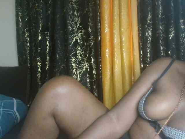 Sexxy-pretty24 webcam