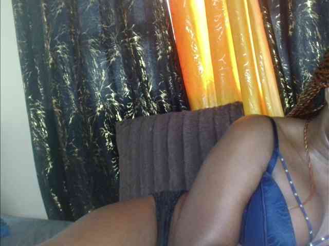 Sexxy-pretty24 webcam