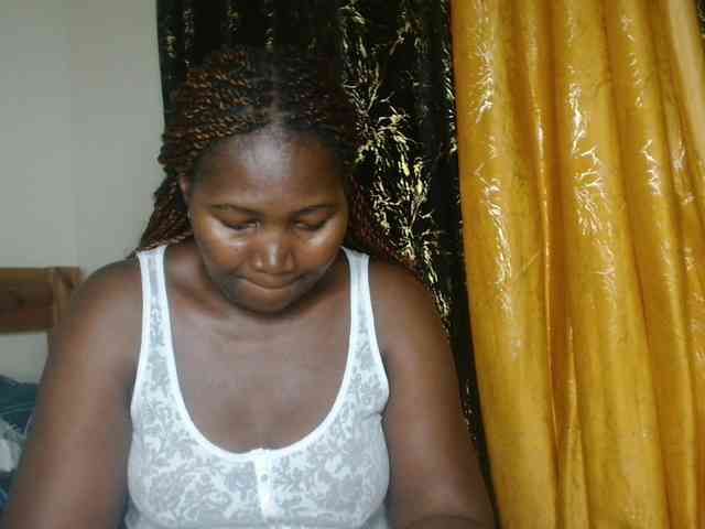 Sexxy-pretty24 webcam