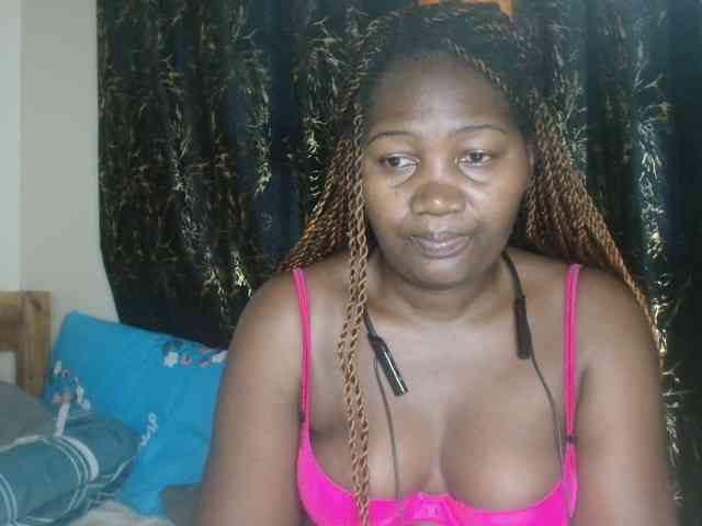 Sexxy-pretty24 webcam