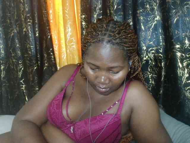 Sexxy-pretty24 webcam