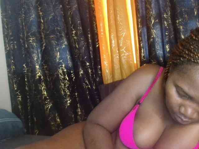 Sexxy-pretty24 webcam