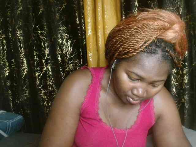Sexxy-pretty24 webcam