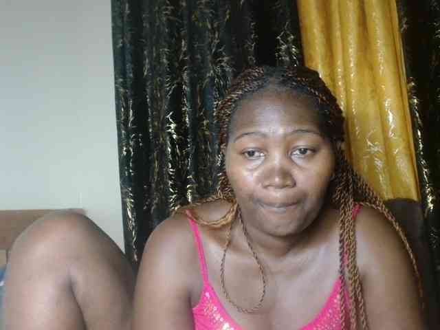 Sexxy-pretty24 webcam