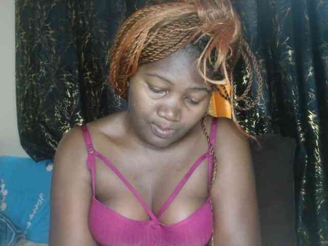 Sexxy-pretty24 webcam