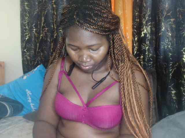 Sexxy-pretty24 webcam