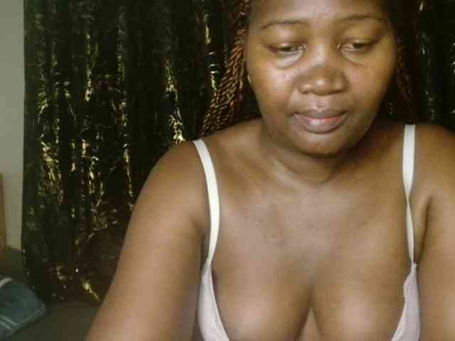 Sexxy-pretty24 webcam