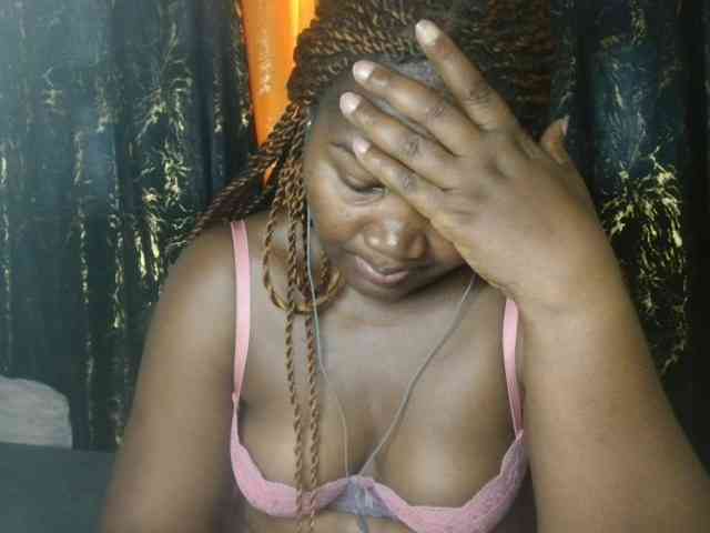 Sexxy-pretty24 webcam