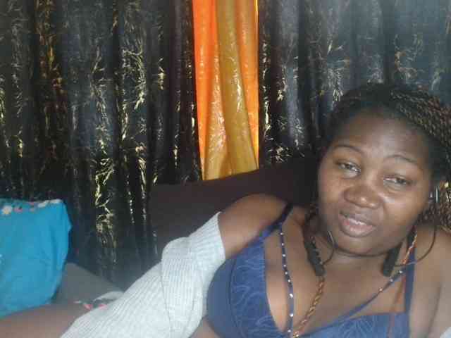 Sexxy-pretty24 webcam