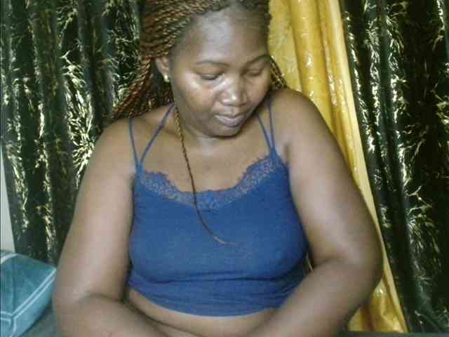 Sexxy-pretty24 webcam