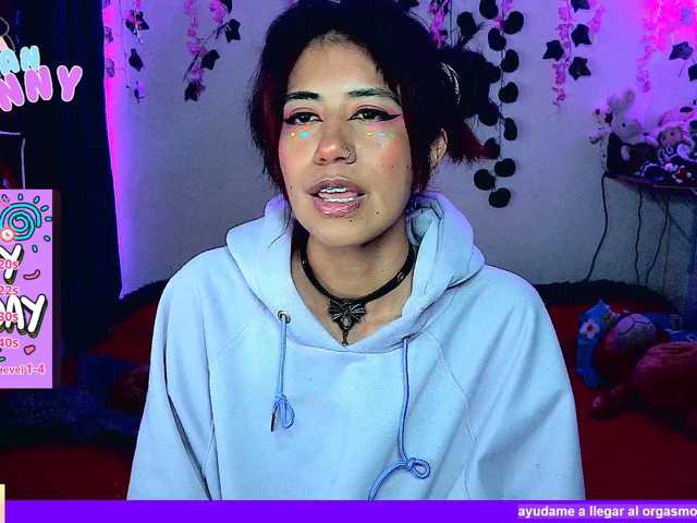 roxanbunny live cam on BongaCams