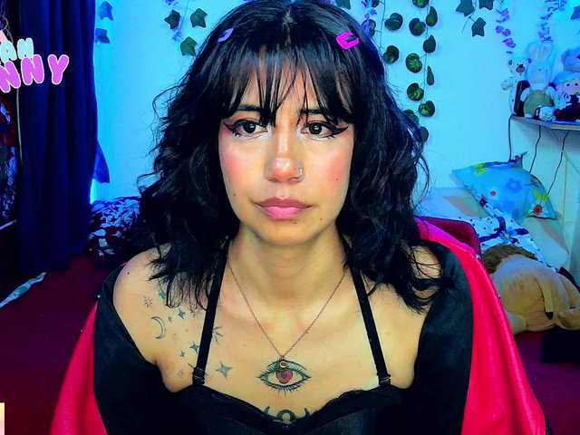 roxanbunny live cam on BongaCams
