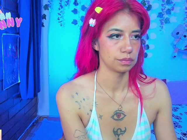 roxanbunny live cam on BongaCams