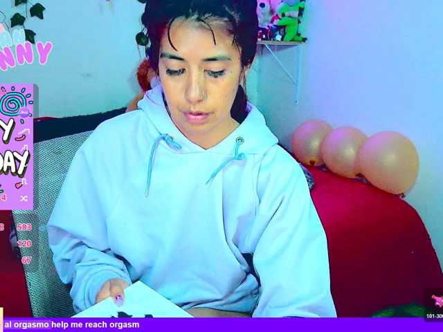 roxanbunny live cam on BongaCams