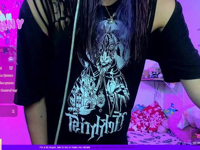 roxanbunny's BongaCams show and profile