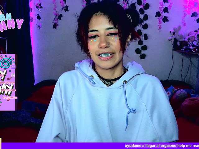 roxanbunny live cam on BongaCams