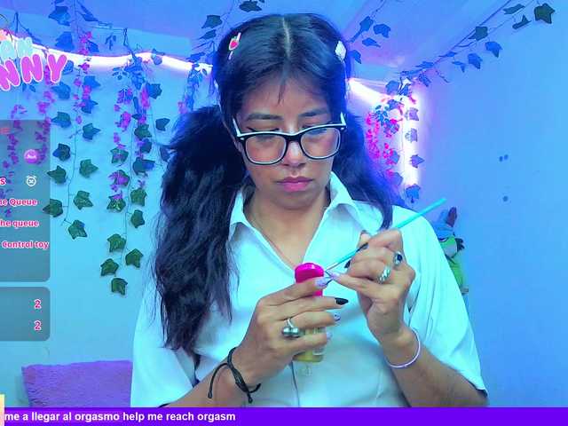 roxanbunny live cam on BongaCams