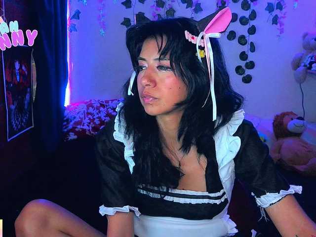 roxanbunny live cam on UnifiedCams