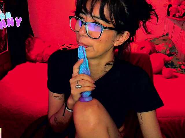 roxanbunny live cam on BongaCams