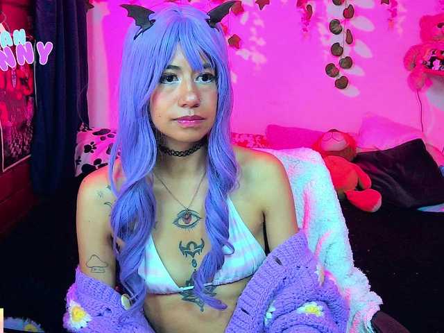 roxanbunny live cam on BongaCams
