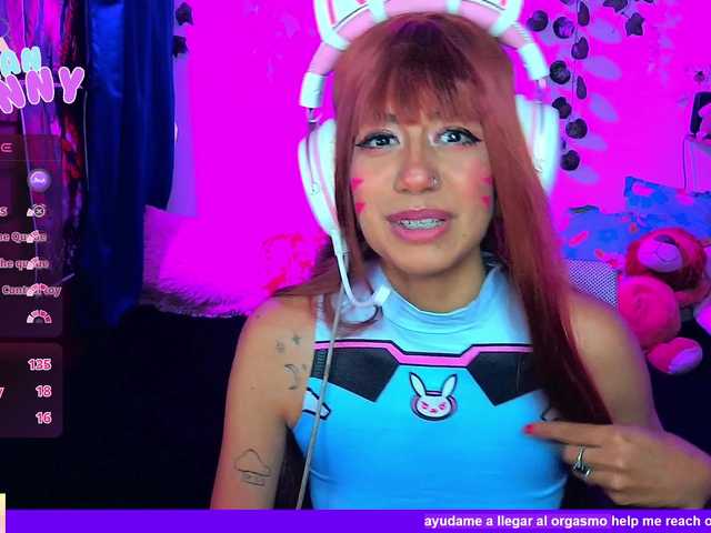roxanbunny live cam on BongaCams