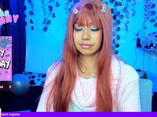 Вебкам-шоу roxanbunny