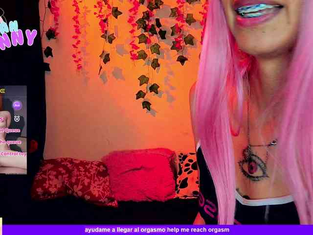 roxanbunny webcam