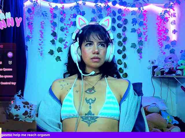 roxanbunny webcam