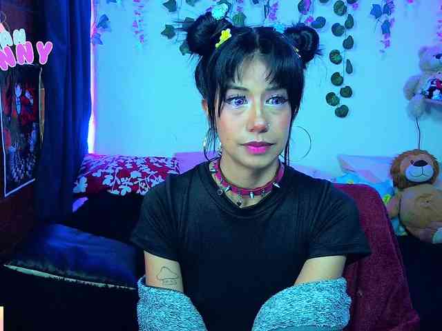 roxanbunny webcam