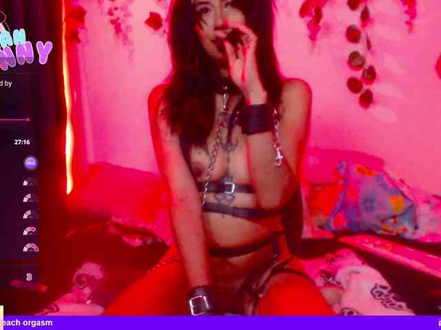 roxanbunny webcam