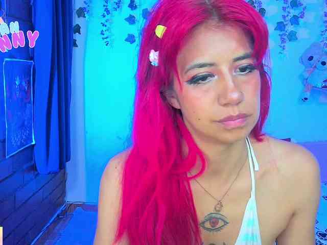 roxanbunny webcam