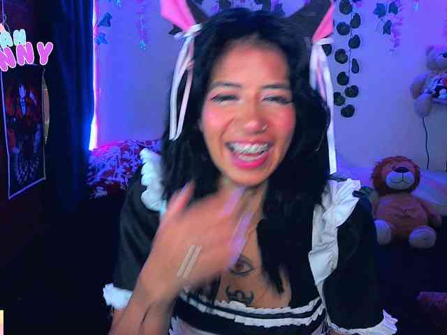 roxanbunny webcam