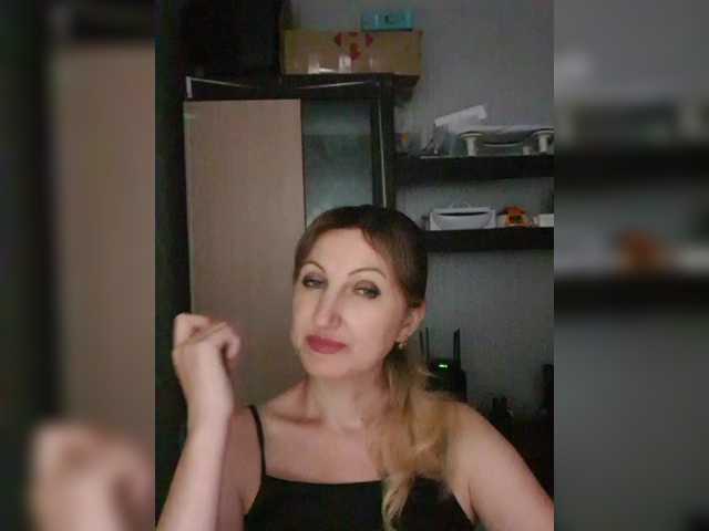 nushka1939 live sex show