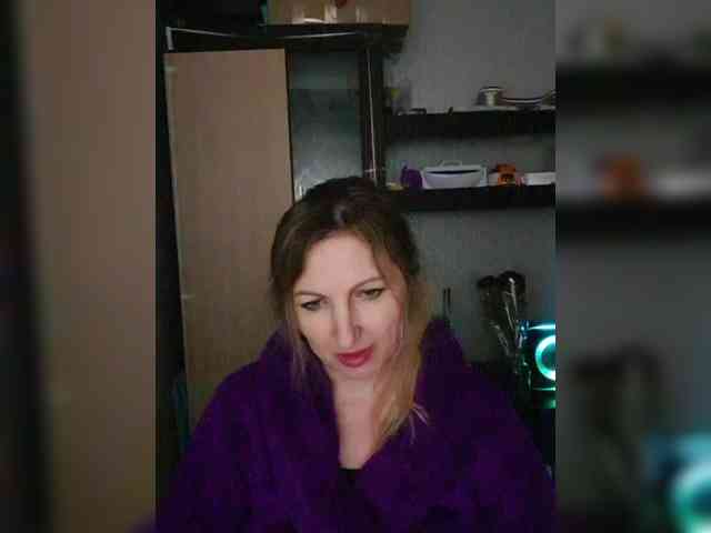 Nushka1984 webcam