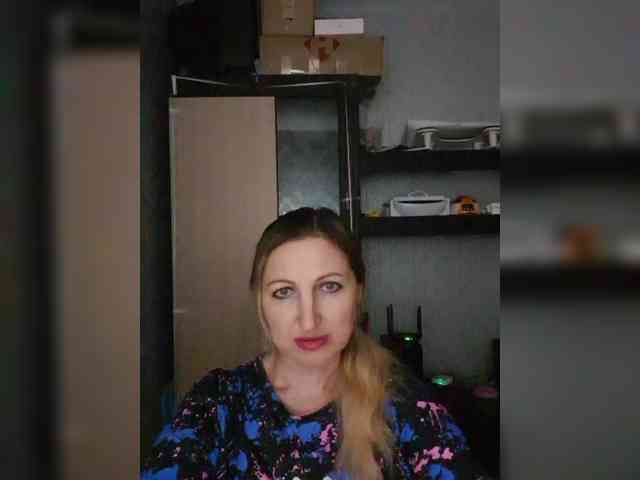 Nushka1984 webcam