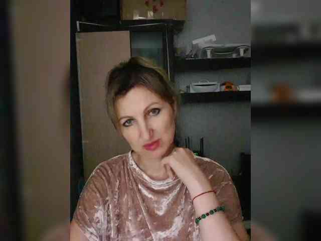 Nushka1984 webcam