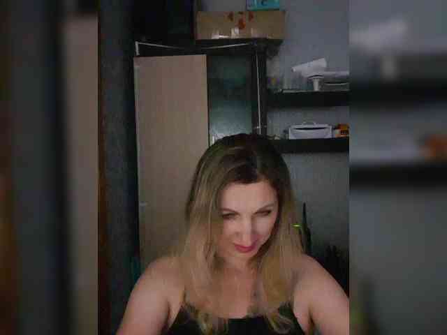 Nushka1939 Sex Cam Show