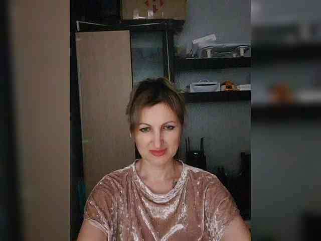 Nushka1984 webcam