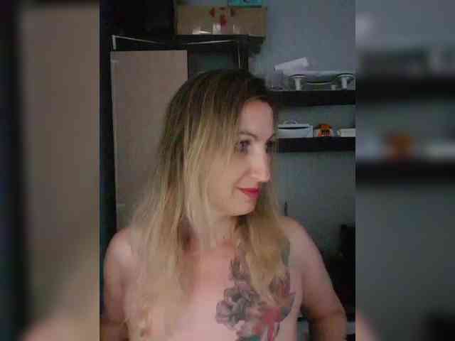 Nushka1939 Sex Cam Show