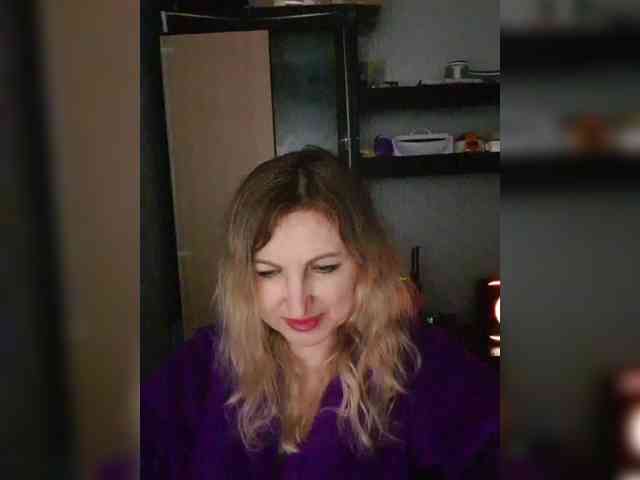 Nushka1984 webcam