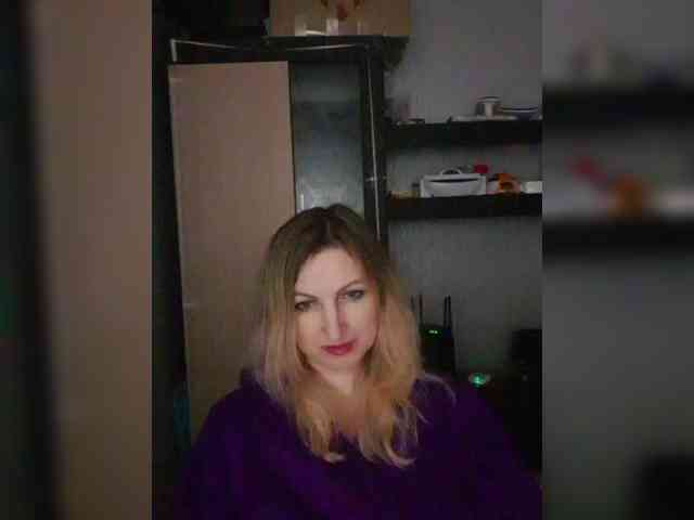Nushka1984 webcam