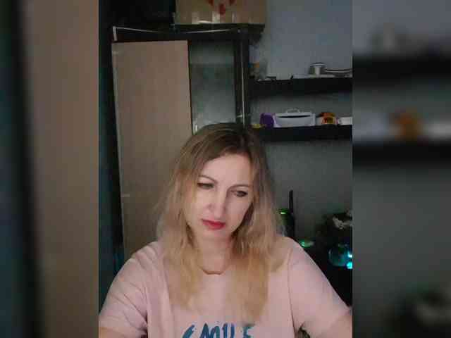 Nushka1984 webcam