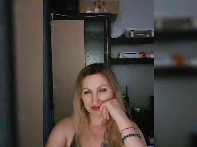 Nushka1939 Sex Cam Show