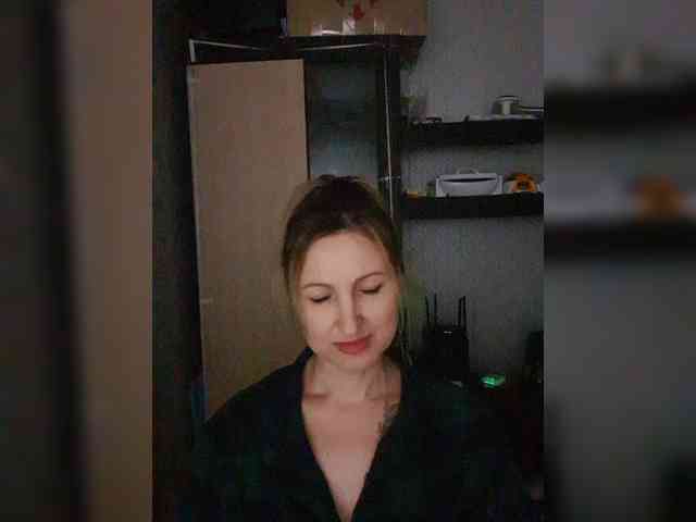 Nushka1984 webcam